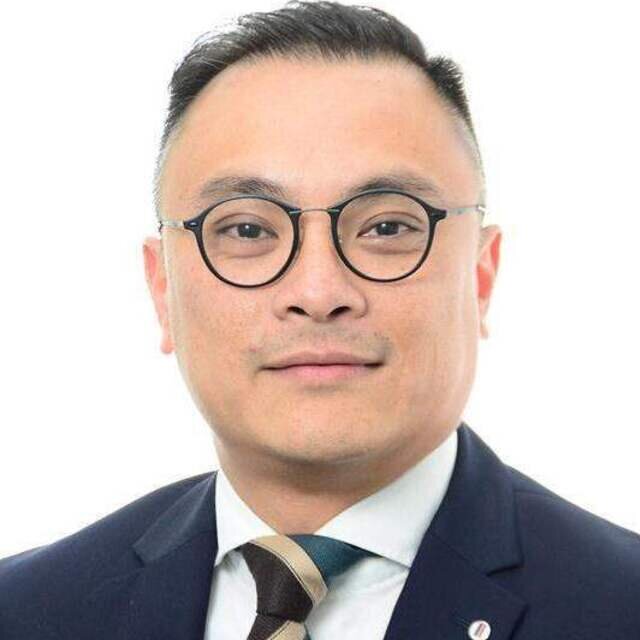 鄭偉倫 ALAN CHENG