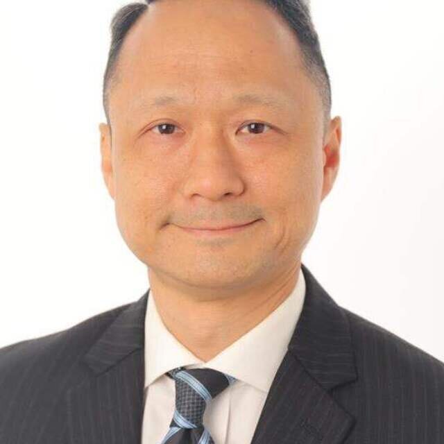 梁偉雄 SAM LEUNG