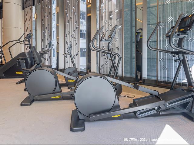 Ho Man Tin - 233 Prince Edward Road West 07