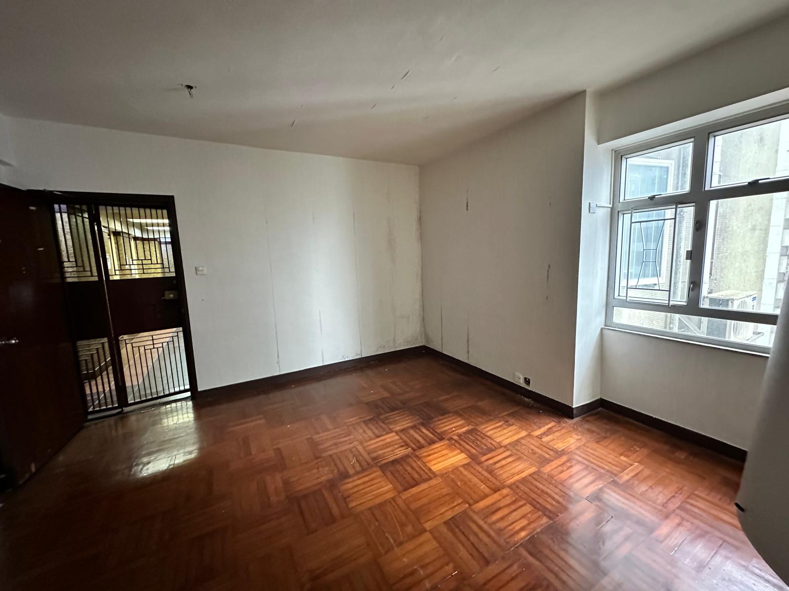 Causeway Bay - Lockhart House 04