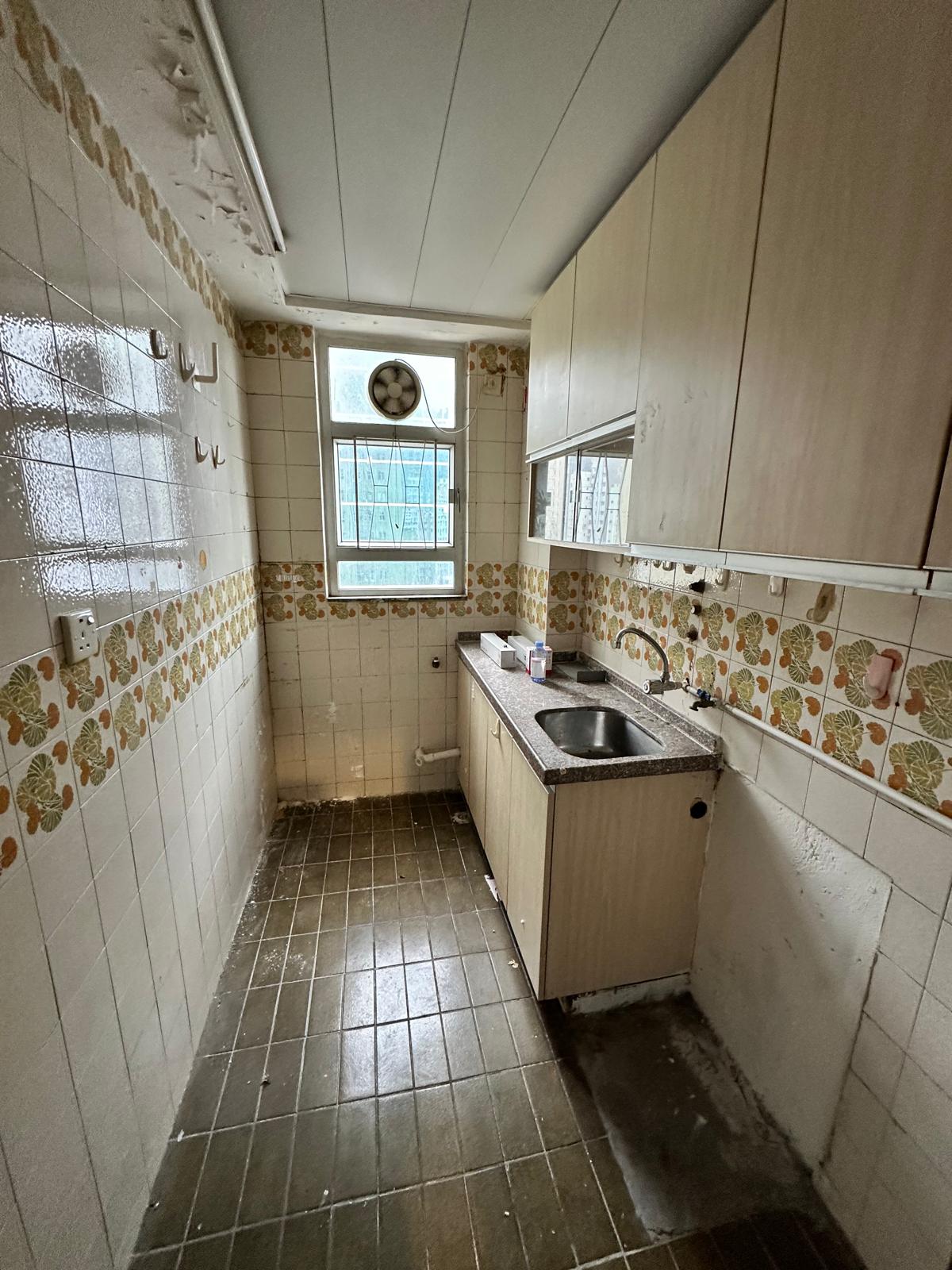 Causeway Bay - Lockhart House 05