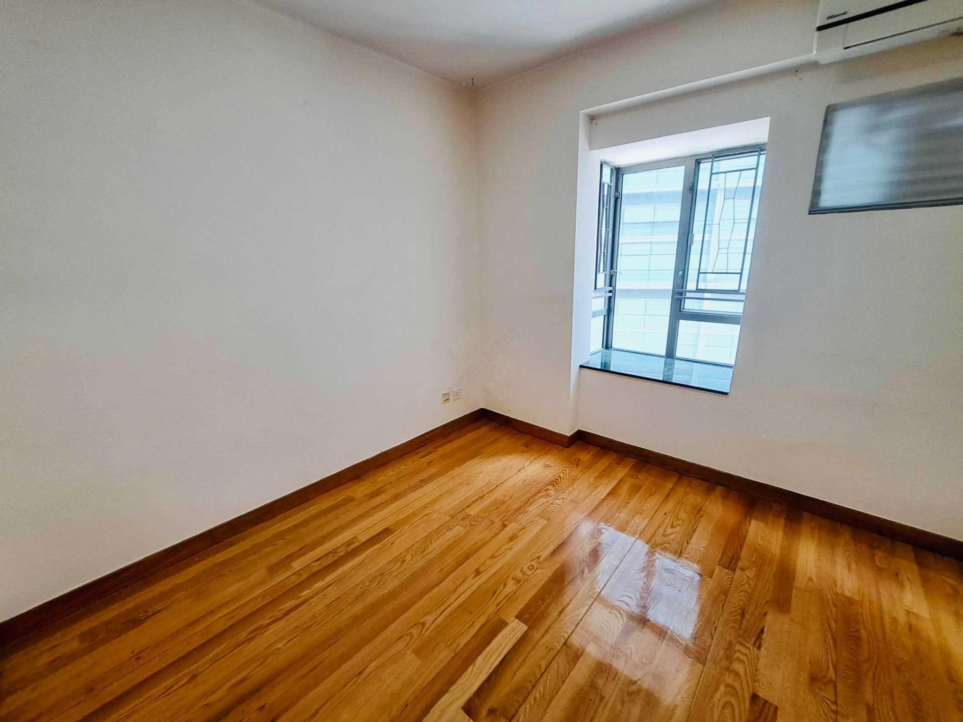 Noho - Hollywood Terrace 03
