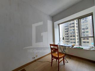 Sai Ying Pun - Island Crest 02
