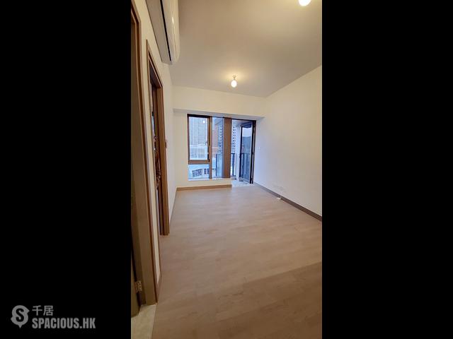 To Kwa Wan - 93, Pau Chung Street 01