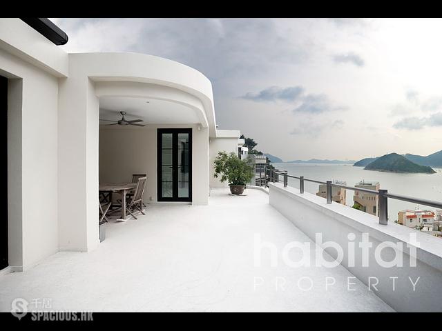Repulse Bay - Lakeside Apartments 01