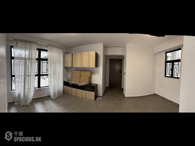 Yau Ma Tei - Prosperous Garden 01
