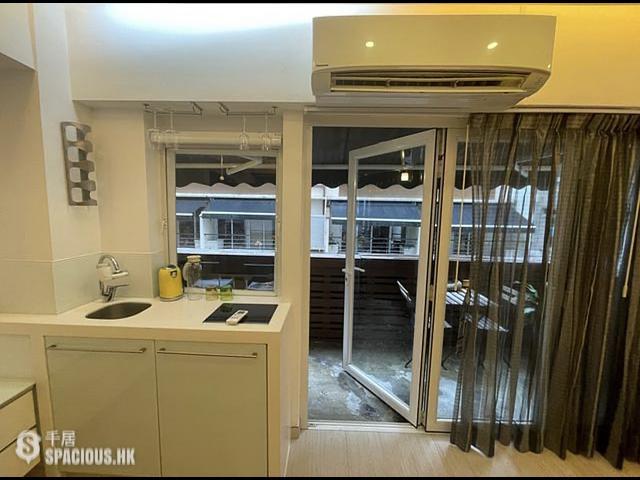 Soho - 60-62, Staunton Street 01