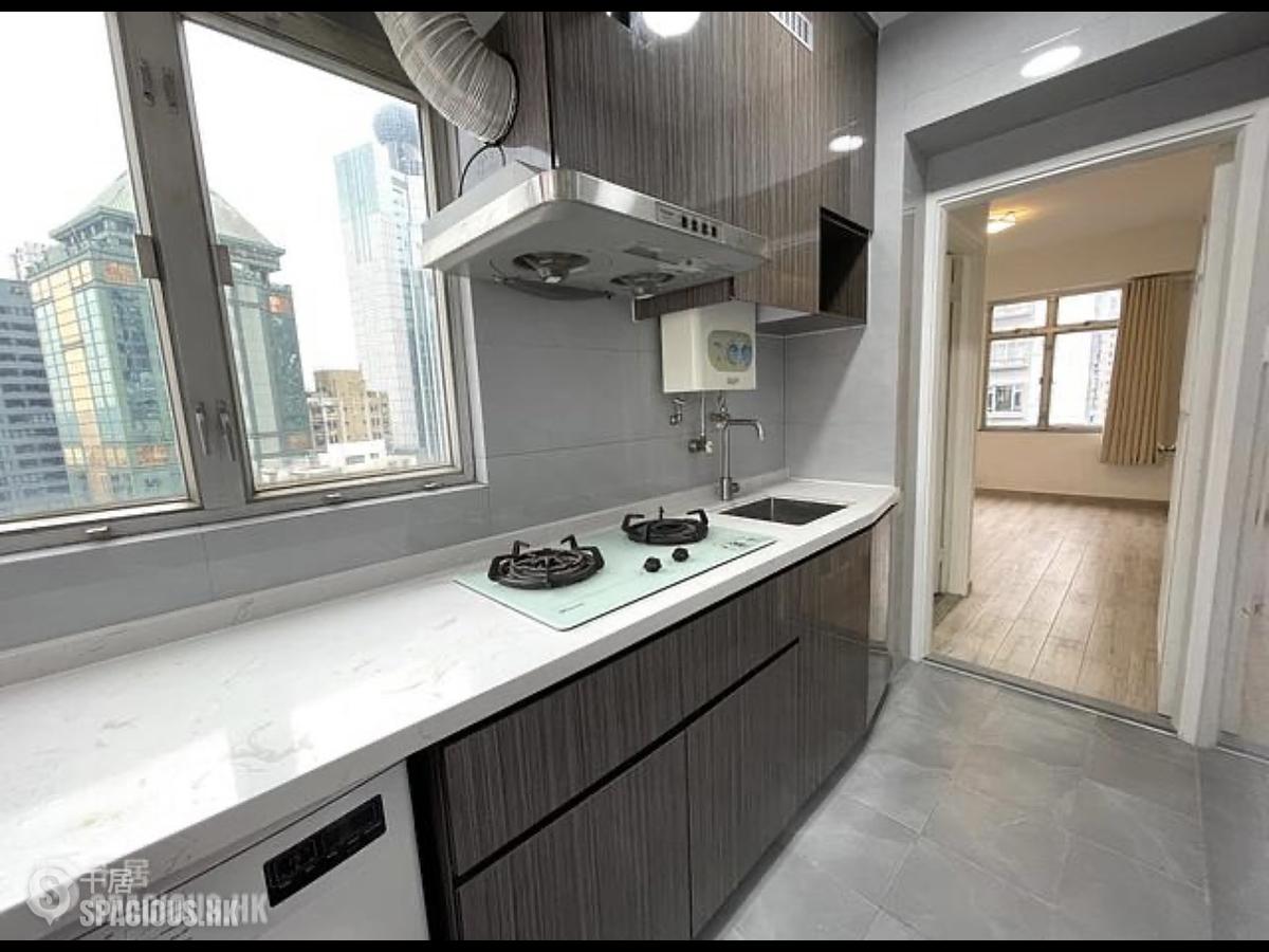 Sai Ying Pun - 8-10, Water Street 01