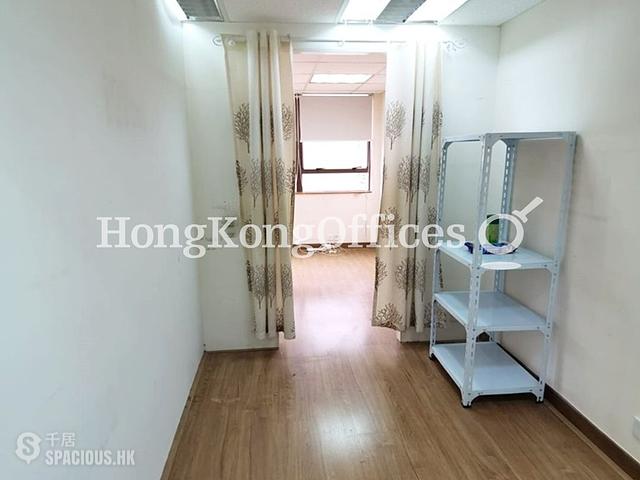 Causeway Bay - Chung Wai Commercial Building 01