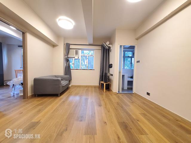 Wan Chai - 87, Hennessy Road 01