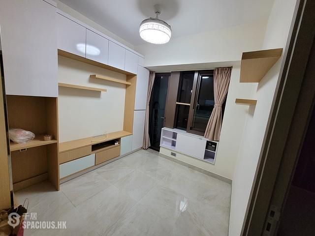 To Kwa Wan - 93, Pau Chung Street 01