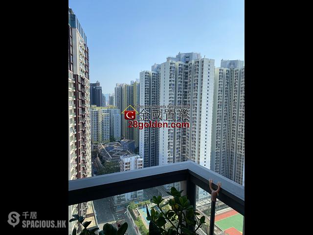 Cheung Sha Wan - Heya Crystal 01