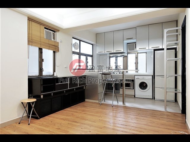 Wan Chai - Johnston Court 01