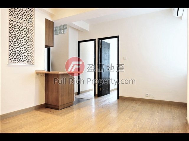 Wan Chai - Gold Jade Mansion 01