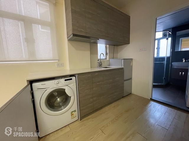 Central - 43, Peel Street 01