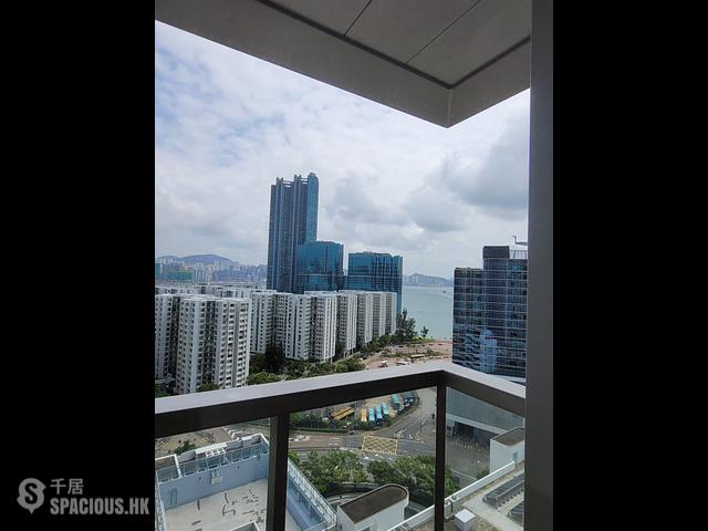 Hung Hom - Stars By The Harbour 01
