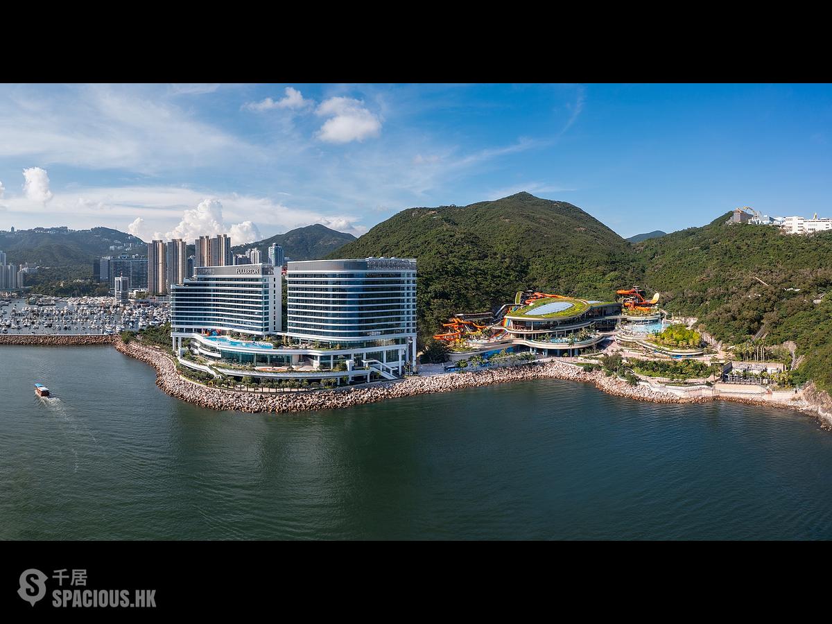 Wong Chuk Hang - The Fullerton Ocean Park Hotel Hong Kong 01