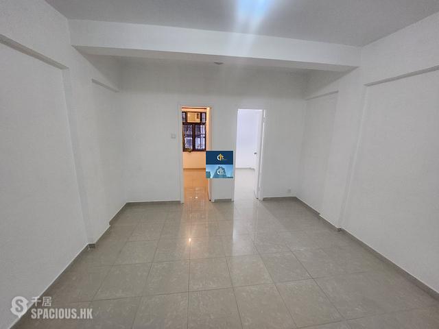 Central - 35-39A, Gough Street 01