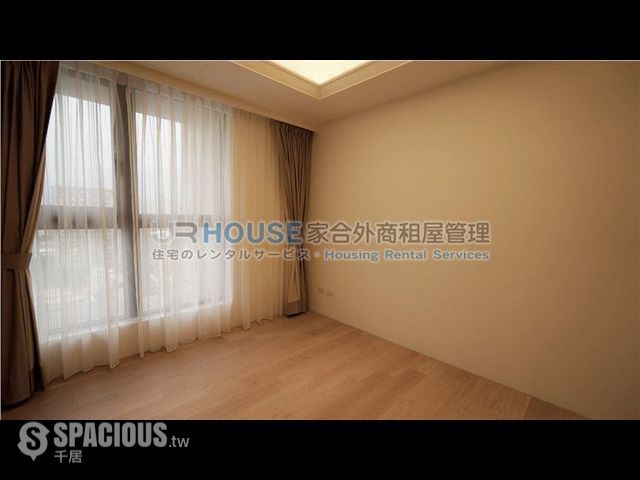 Zhongshan - No. X, Section 2, Minsheng East Road, Zhongshan District, Taipei City, Taiwan 10491 05