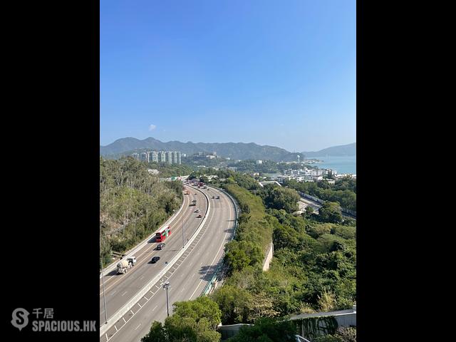 Gold Coast / So Kwun Wat - Oma by the Sea 01