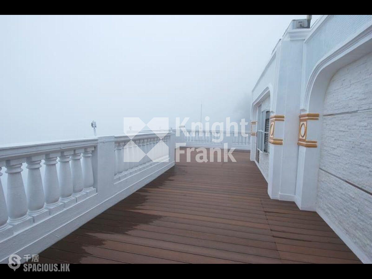 The Peak - Cheuk Nang Lookout 01