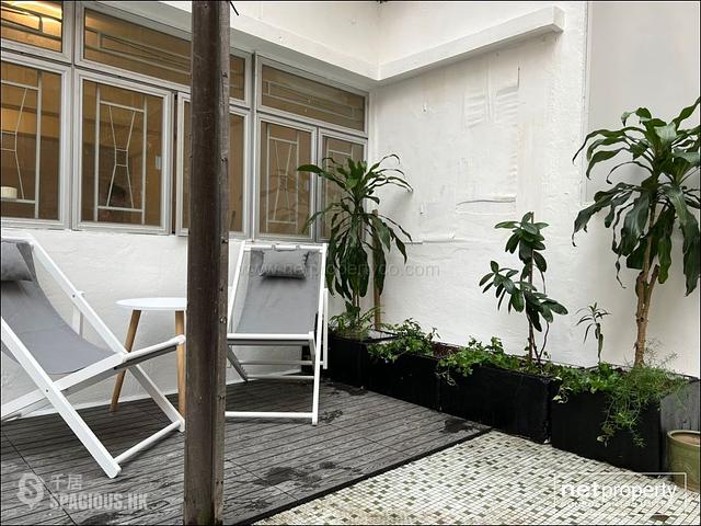 Tai Kok Tsui - Cosmopolitan Estates 01