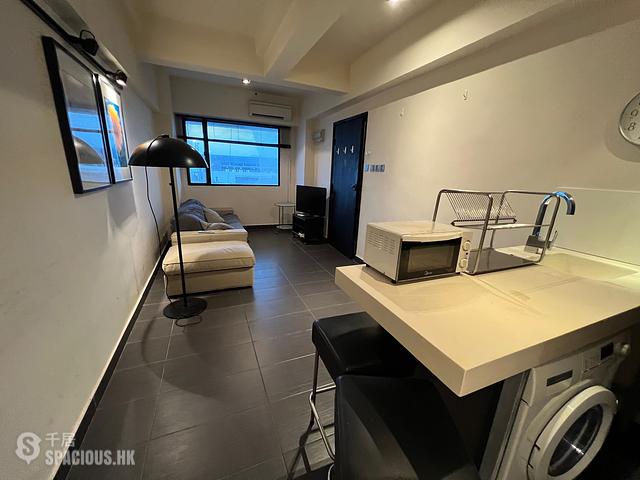 Sheung Wan - 130, Connaught Road West 01
