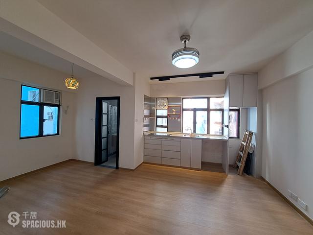 Kennedy Town - Hau Wo House 01