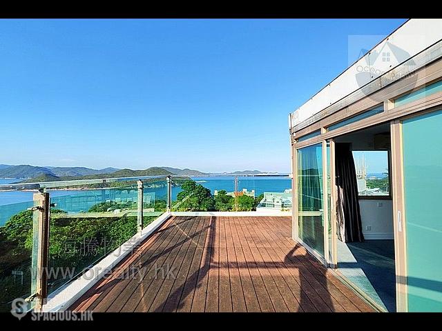 Clear Water Bay - Ocean View Lodge 01