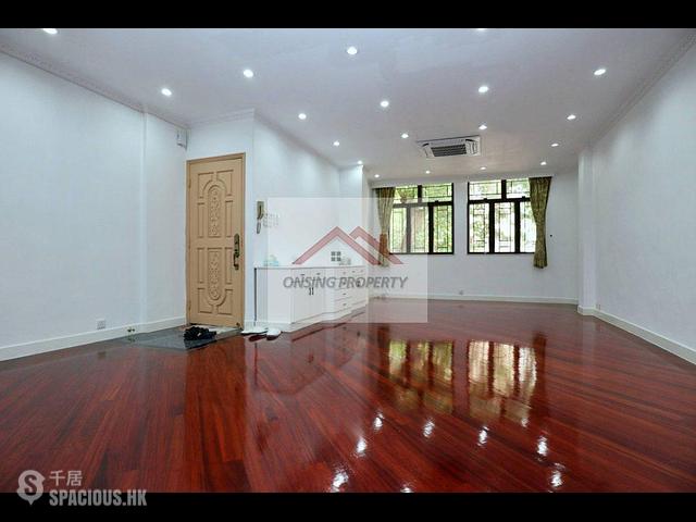 Happy Valley - 7-7A, Holly Road 01