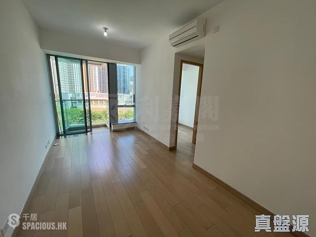 Tseung Kwan O - The Parkside 01