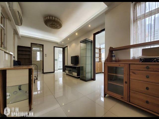 Wan Chai - Diamond Building 01