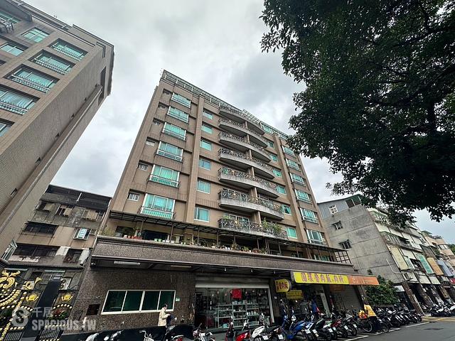 Datong - No. XXX, Dalong St, Datong District, Taipei City, Taiwan 103 01
