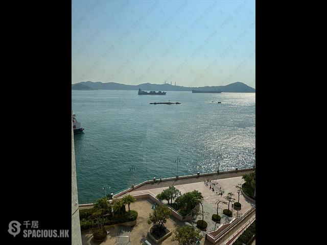 Ap Lei Chau - South Horizons Phase 2 Yee Tsui Court (Block 16) 01