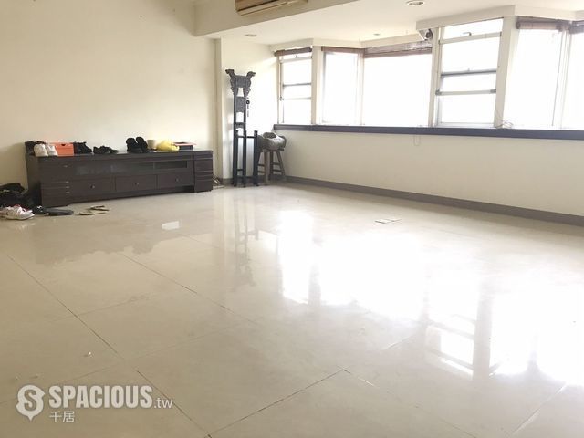 信义区 - 110台湾台北市信義區忠孝東路五段372巷27弄XX號 01