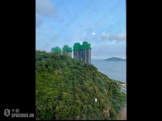 Ap Lei Chau - South Horizons Phase 3 Mei Wah Court (Block 22) 01