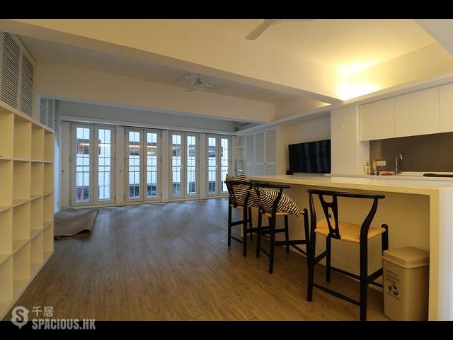 Soho - 66-66A, Peel Street 01