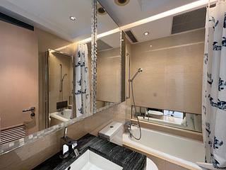 West Kowloon - The Cullinan 12