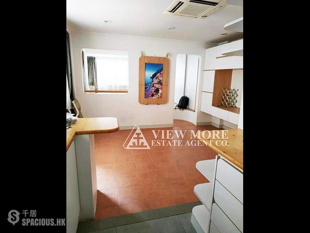 Happy Valley - 15, Tsun Yuen Street 01
