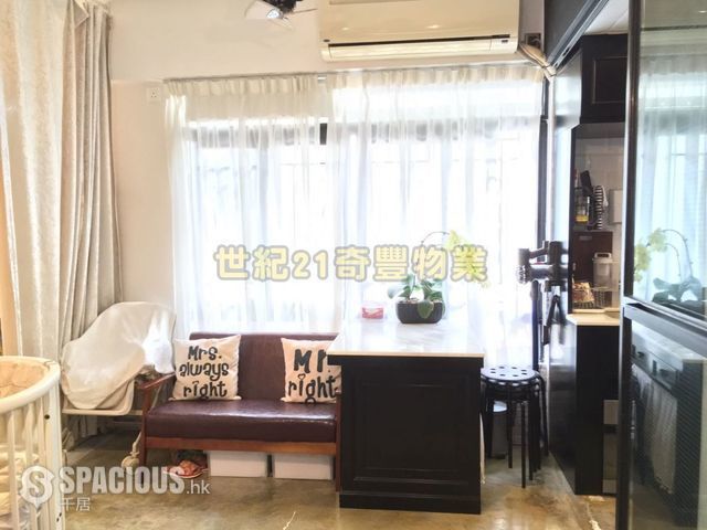 Tai Wai - Cheung Fung Mansion 01