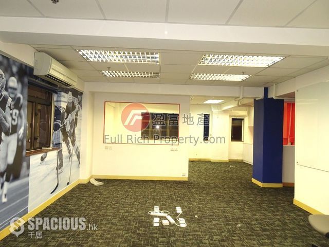 Central - 17-19 Wellington Street 01
