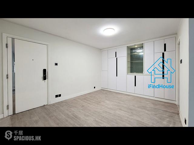 Tai Koo Shing - Tai Koo Shing Sing Fai Terrace Kam Sing Mansion 01