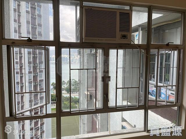 Tai Koo Shing - Tai Koo Shing Kam Din Terrace 01