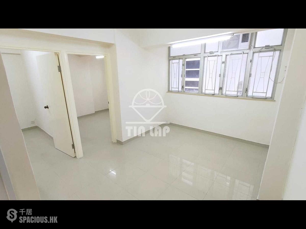 Sai Ying Pun - 43-45, First Street 01