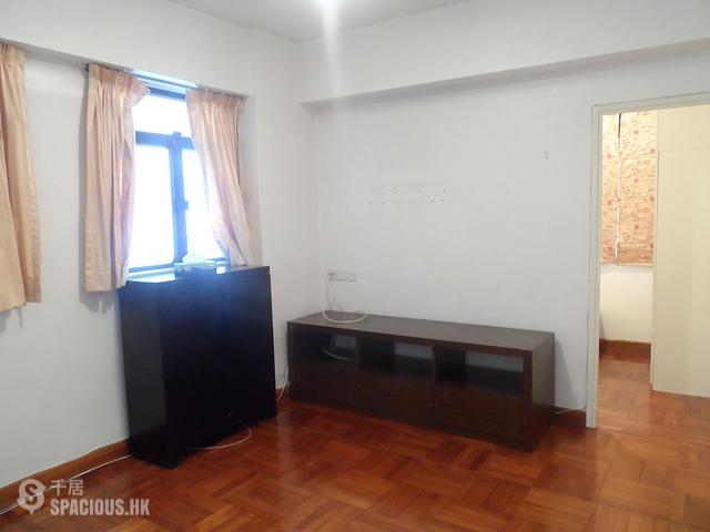 Wan Chai - Chung Nam Building 01