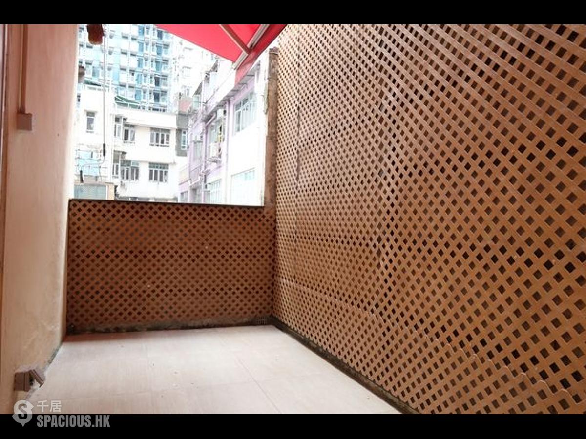 Wan Chai - 20, Tai Wong Street East 01