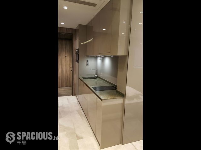 Sheung Wan - 149, Hollywood Road 01