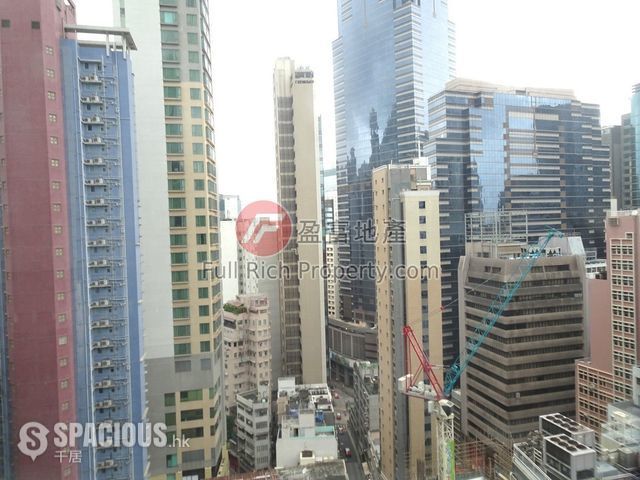 Central - 128 Wellington Street 01