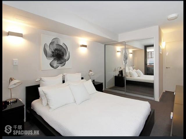 Wan Chai - 106-108, Queen's Road East 01