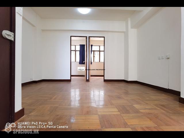 Sai Ying Pun - Wing Fat Mansion 01